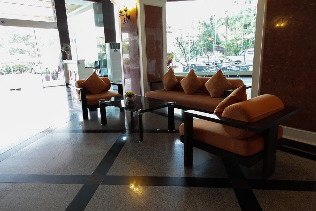 Zen Rooms Bangchak Bangkok Exteriör bild