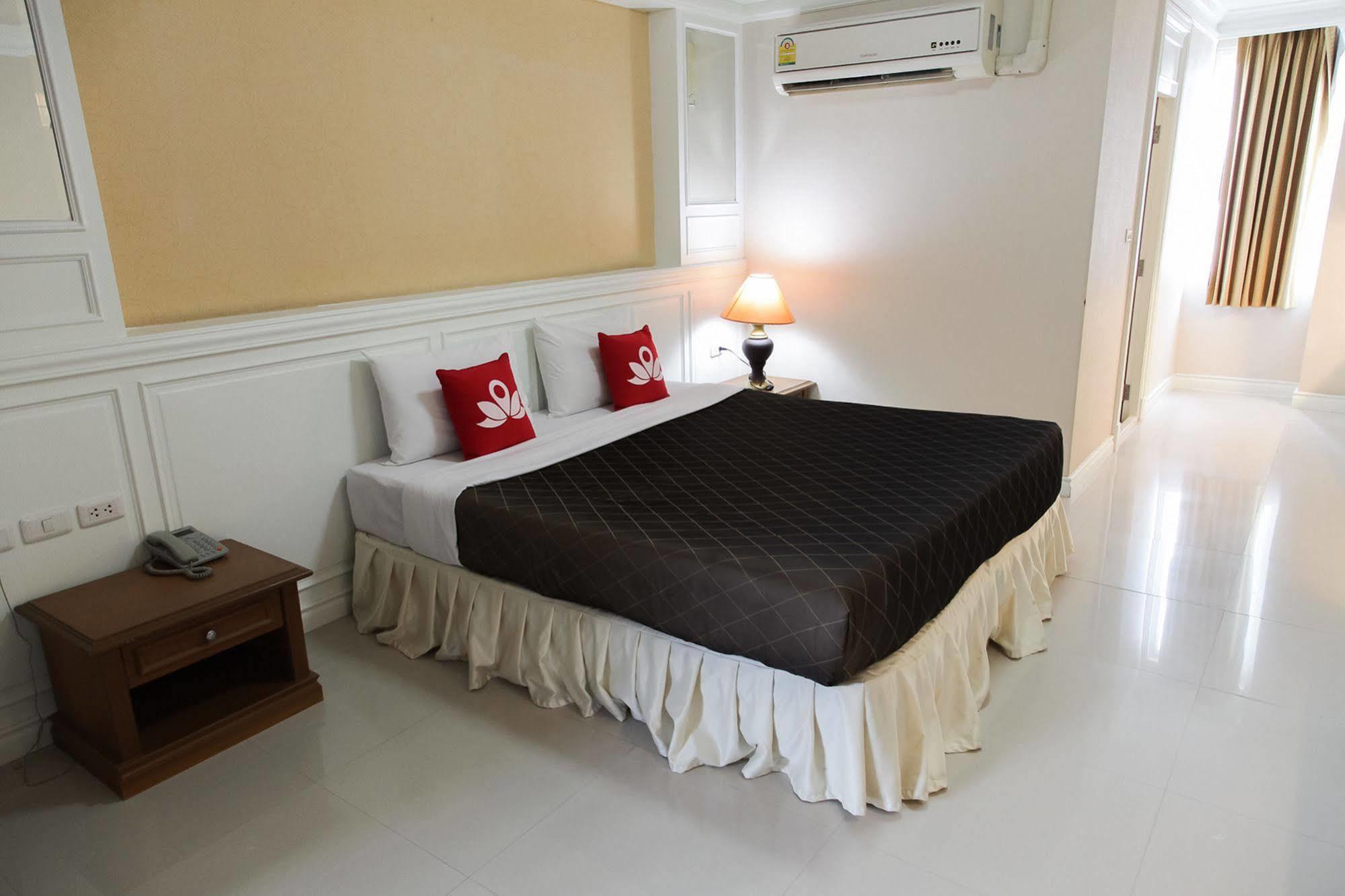 Zen Rooms Bangchak Bangkok Exteriör bild